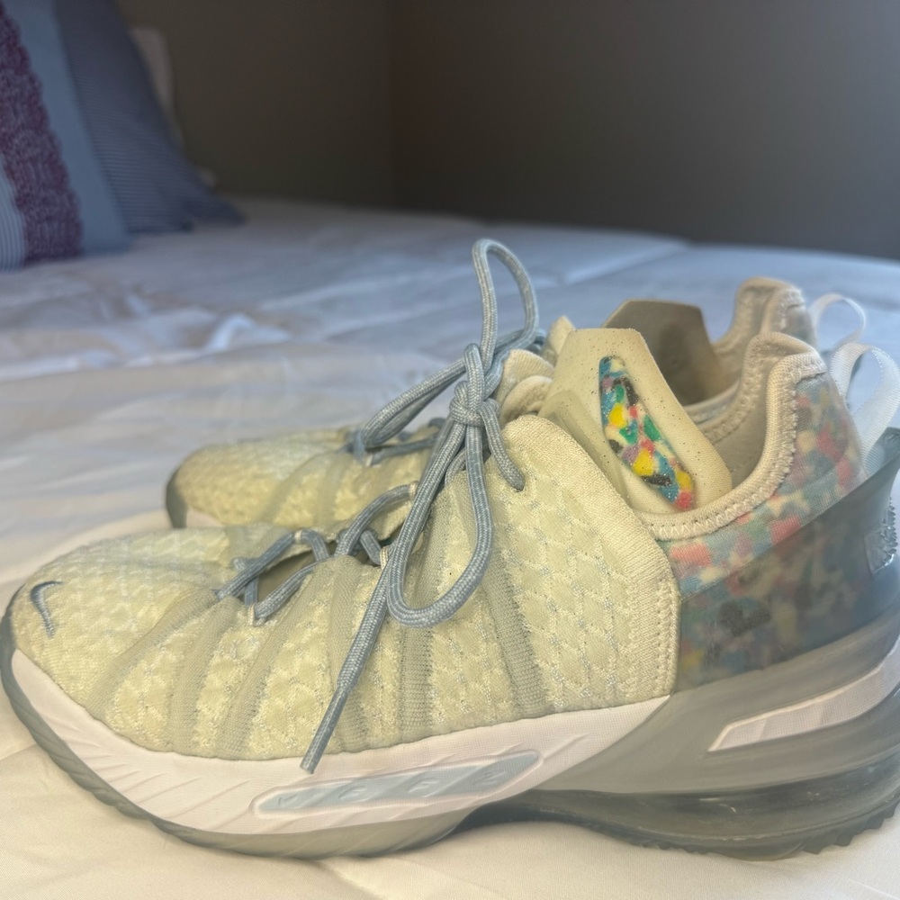 Nike Kids Sneakers Light Yellow with Multicolor Accents
